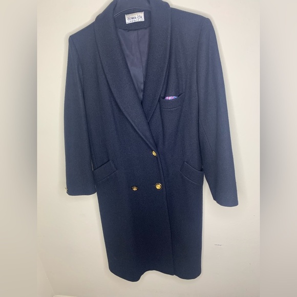 Stylish Gray Wool Coat - Picture 1 of 11